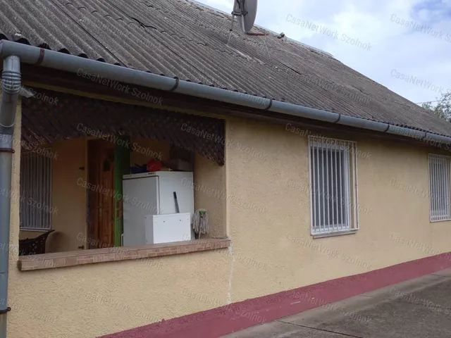 Eladó üdülő és hétvégi ház Tiszaföldvár 50 nm