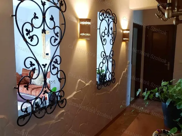 Eladó lakás Szolnok 87 nm