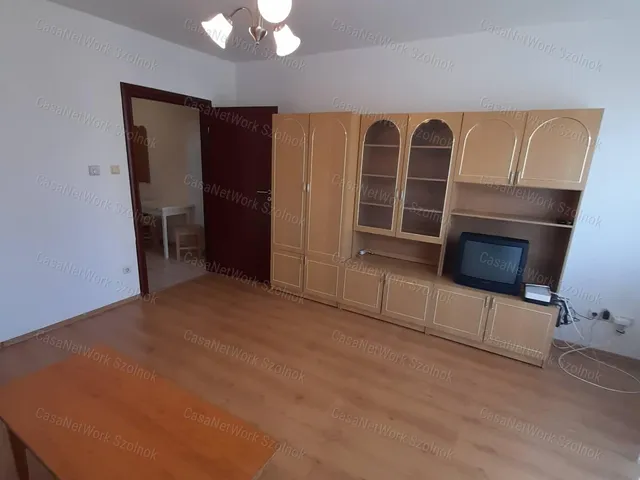 Kiadó lakás Szolnok 32 nm