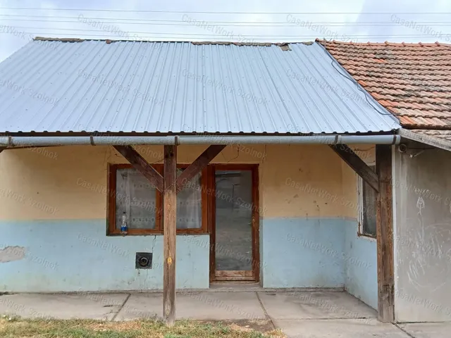 Eladó ház Tiszaföldvár 110 nm