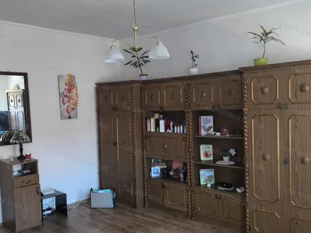 Eladó lakás Martfű 33 nm