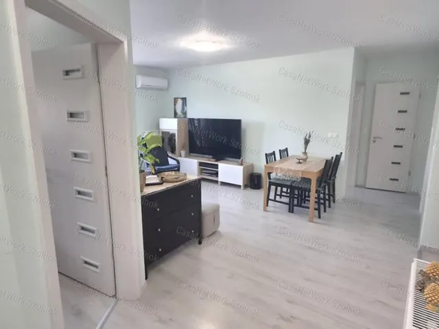 Eladó lakás Szolnok 61 nm