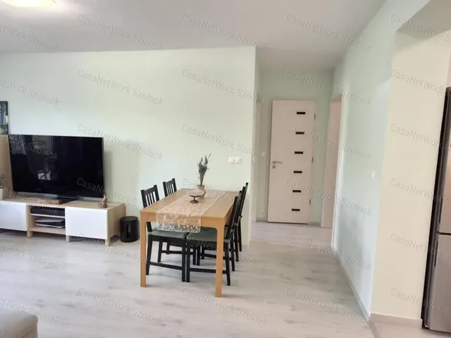 Eladó lakás Szolnok 61 nm