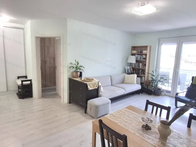 Eladó lakás Szolnok 61 nm