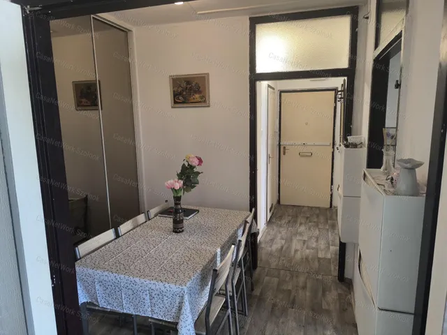 Eladó lakás Szolnok 48 nm