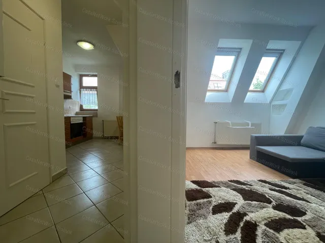 Eladó lakás Szolnok 42 nm