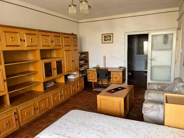 Eladó lakás Szolnok 54 nm