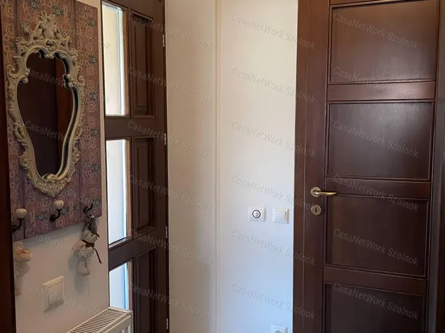 Eladó ház Szajol 192 nm