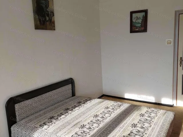 Eladó lakás Szolnok 56 nm