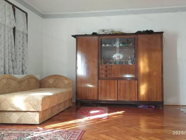 Eladó ház Tiszaföldvár 127 nm