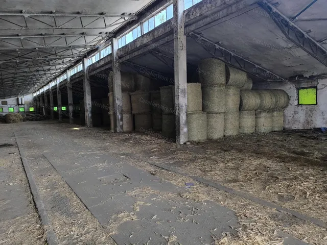 Eladó kereskedelmi és ipari ingatlan Rákóczifalva 8150 nm
