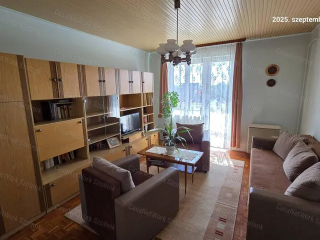 Eladó lakás Szolnok 59 nm