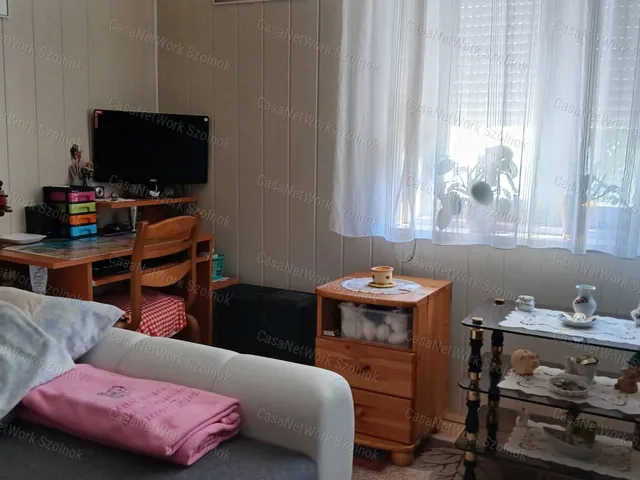 Eladó lakás Martfű 45 nm