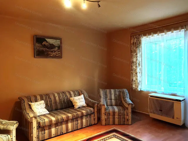 Kiadó lakás Szolnok 41 nm
