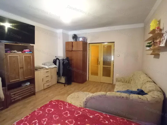 Eladó ház Szolnok 100 nm