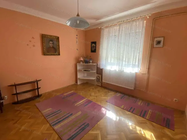 Kiadó lakás Szolnok 54 nm