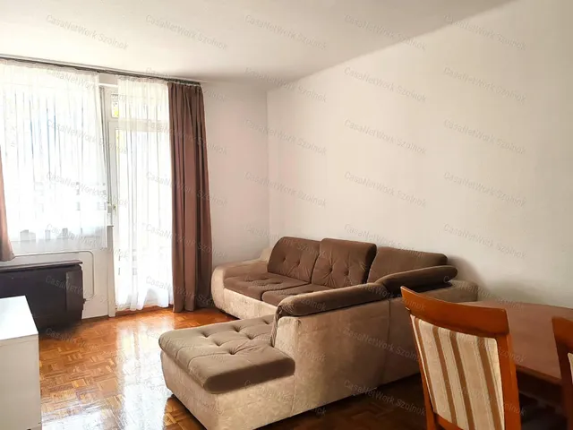 Kiadó lakás Szolnok 54 nm