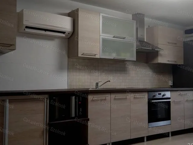 Eladó ház Szolnok 56 nm