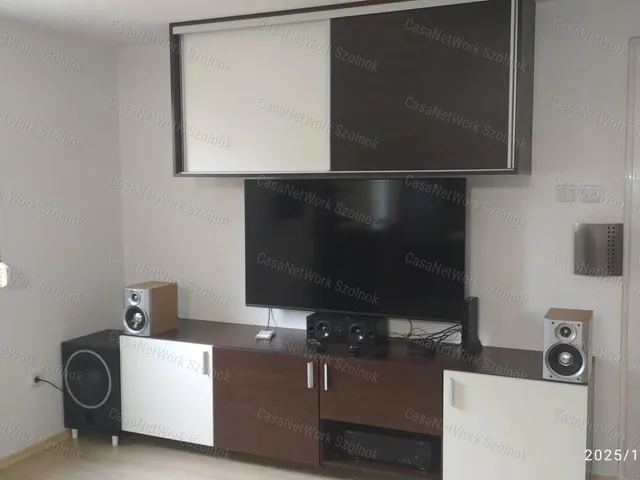 Eladó ház Szolnok 56 nm