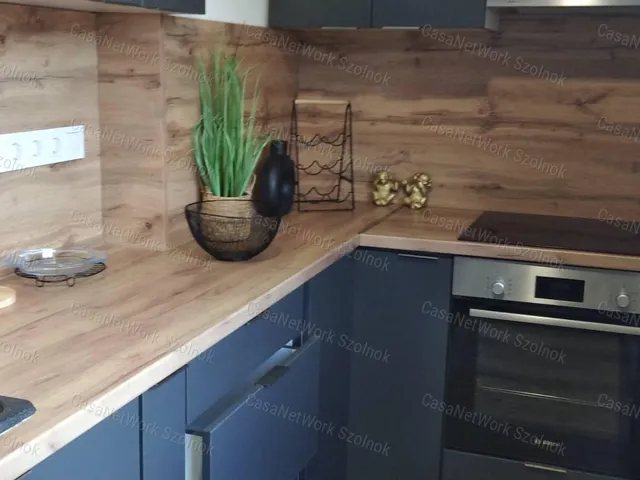 Eladó lakás Szolnok 49 nm