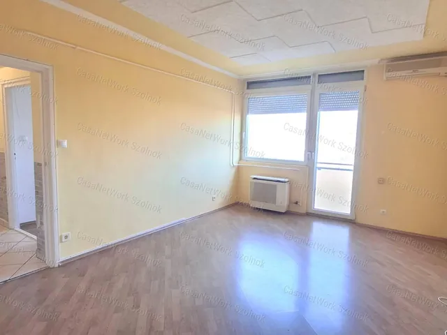 Eladó lakás Szolnok 42 nm