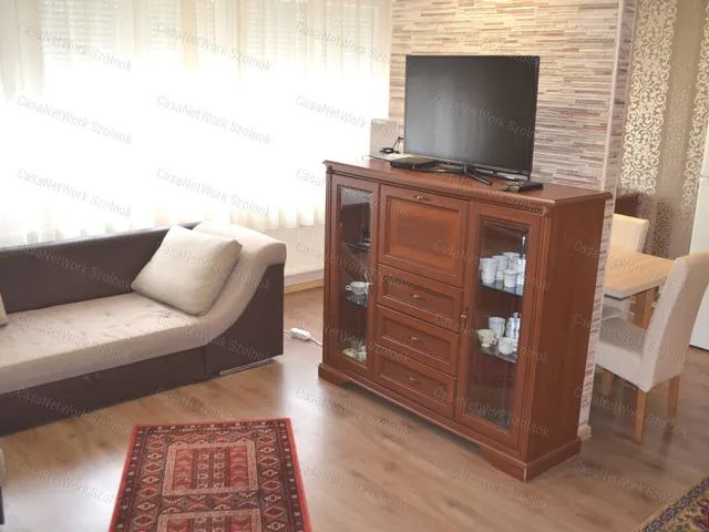 Eladó lakás Szolnok 49 nm