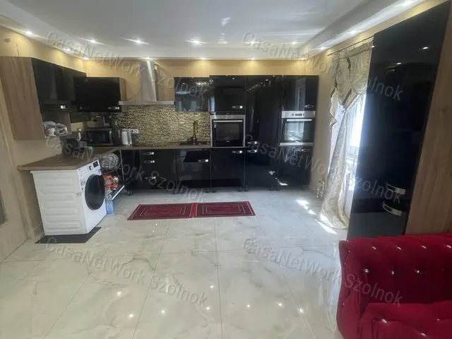 Eladó ház Tápiószentmárton 110 nm