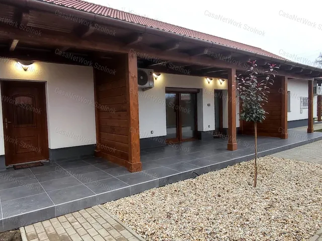 Eladó ház Szolnok 82 nm