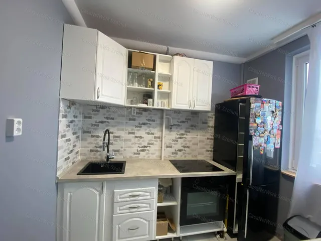 Eladó lakás Szolnok 54 nm