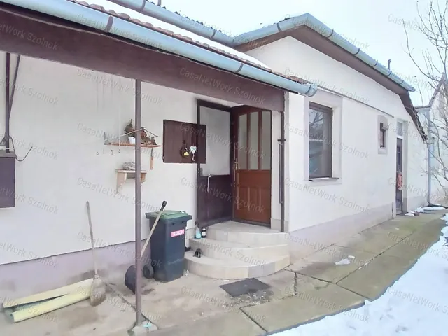 Eladó ház Martfű 183 nm