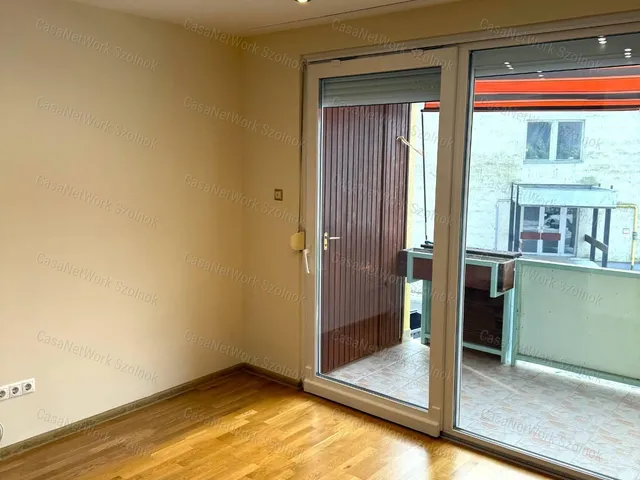 Kiadó lakás Szolnok 31 nm