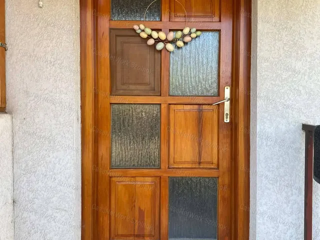 Eladó ház Tiszaföldvár 76 nm