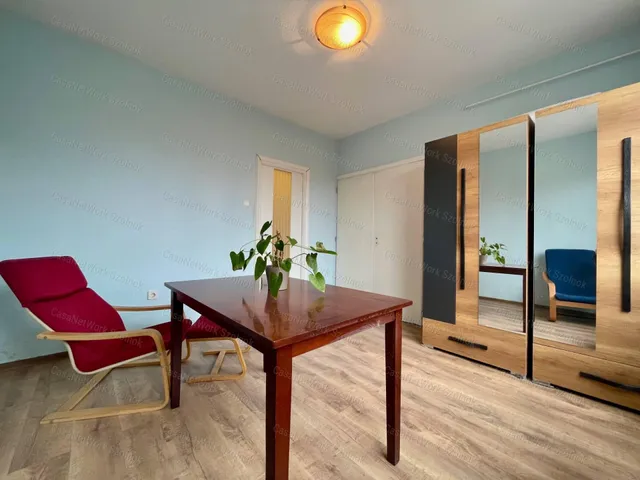 Eladó lakás Szolnok 75 nm