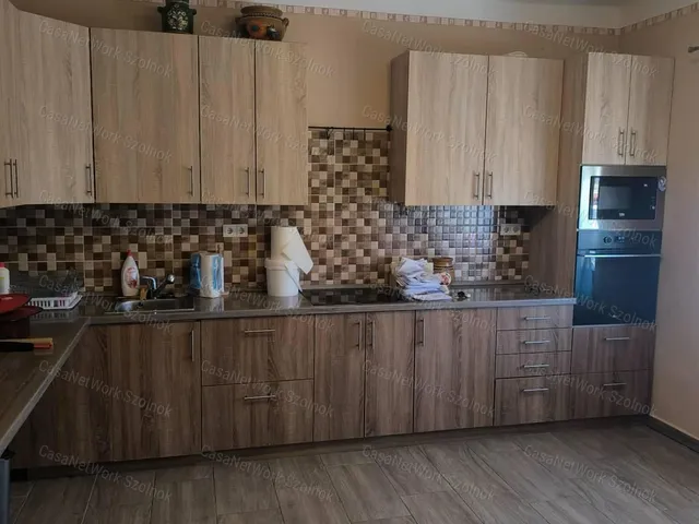 Eladó ház Tiszaföldvár 100 nm