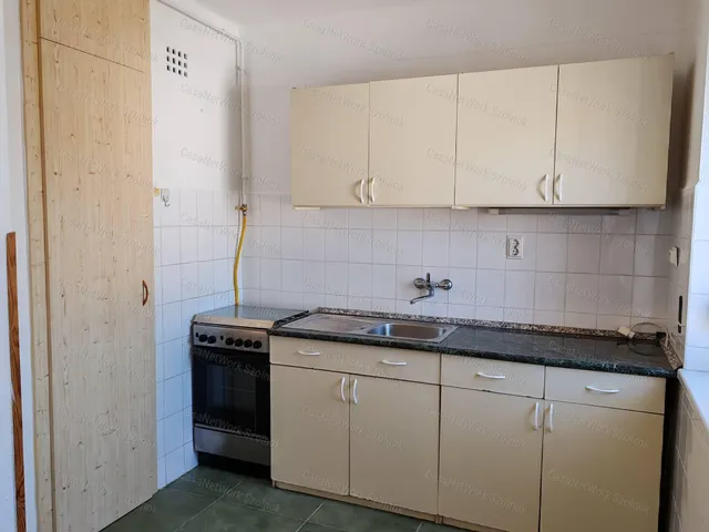 Eladó lakás Szolnok 37 nm