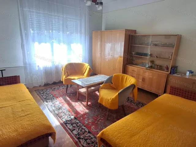 Eladó ház Szolnok 70 nm