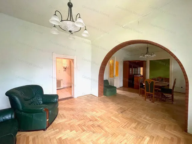 Eladó ház Szolnok 100 nm