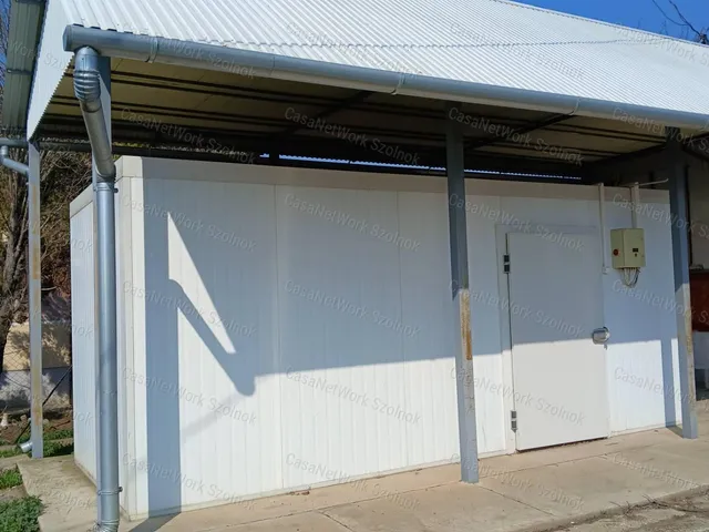 Eladó mezőgazdasági ingatlan Tiszaföldvár 3329 nm