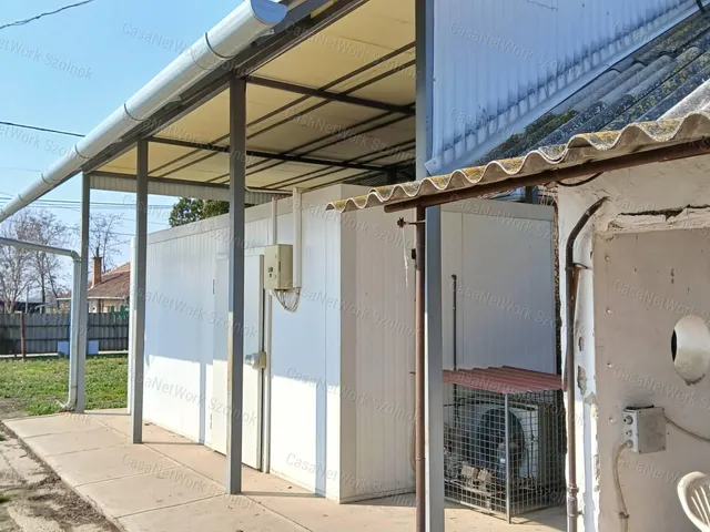 Eladó mezőgazdasági ingatlan Tiszaföldvár 3329 nm