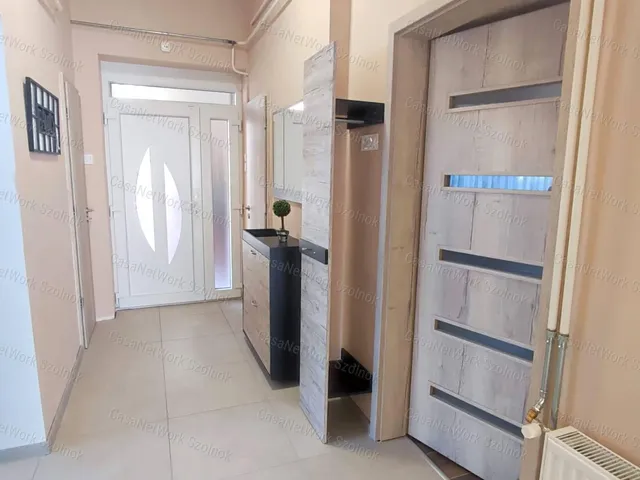 Eladó lakás Szolnok 115 nm