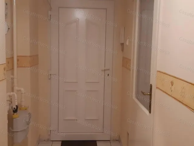 Eladó lakás Szolnok 36 nm