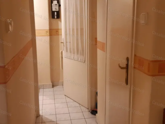 Eladó lakás Szolnok 36 nm