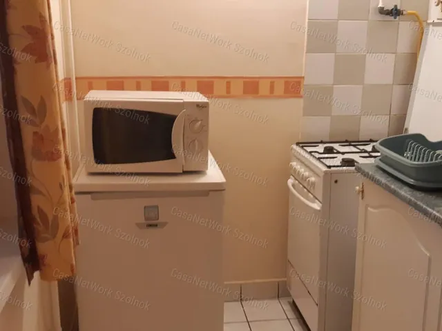 Eladó lakás Szolnok 36 nm