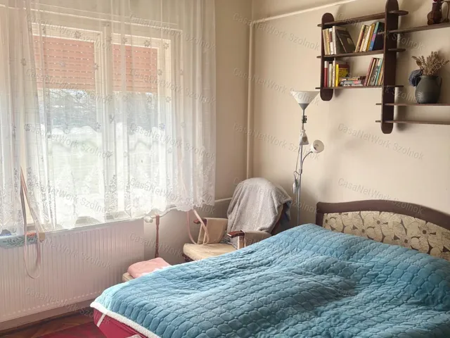 Eladó ház Újszász 110 nm