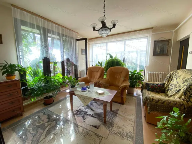 Eladó ház Szolnok 130 nm