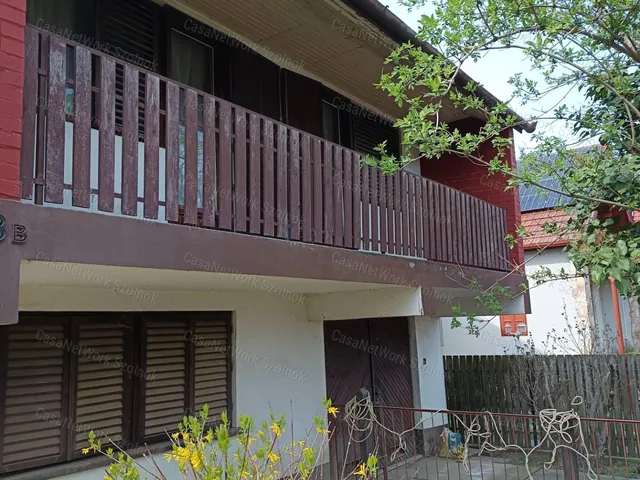 Eladó ház Szolnok 160 nm