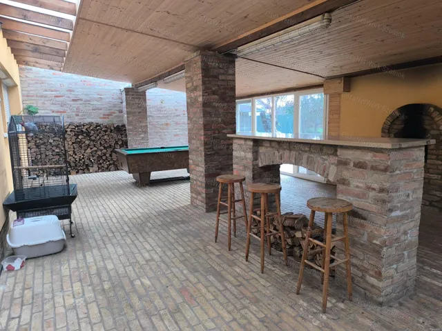 Eladó ház Szolnok 90 nm