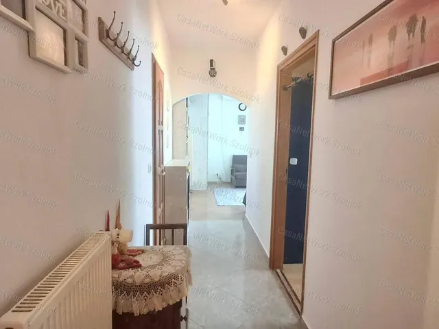 Eladó lakás Szolnok 68 nm