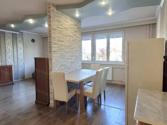 Kiadó lakás Szolnok 50 nm