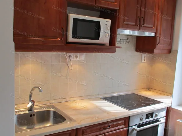 Kiadó lakás Szolnok 75 nm